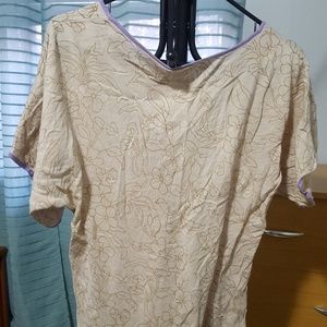 Beige shirt. 100% cotton